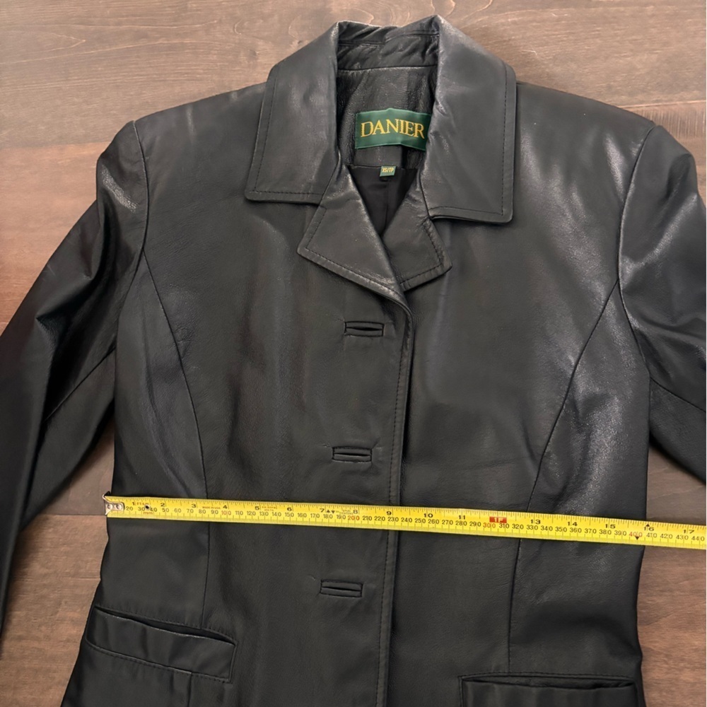 Danier Black Leather Jacket Fitted Blazer Style - Picture 11 of 14